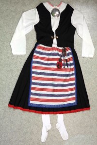 Jääsken kansallispuku