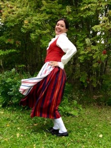 Mouhijärven kansallispuku