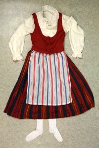 Mouhijärven kansallispuku