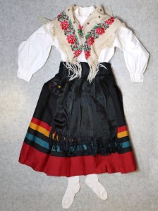 Helsingin pitäjän kansallispuku