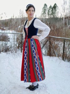 Jurvan kansallispuku Jurva folkdräkt Jurva national costume