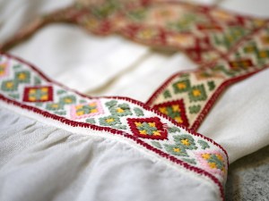 Vanha Karjalan puku Old Karelian costume