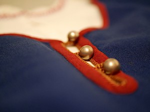 Raja-Karjalan kansallispuku