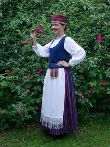 Laatokan Karjalan kansallispuku