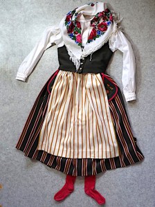 Sipoon kansallispuku Sibbo folkdräkt